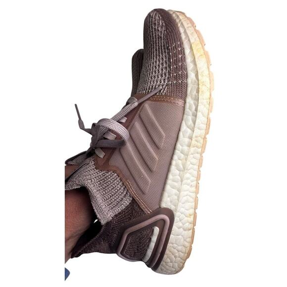 Adidas Ultraboost 19 Purple Running Shoes (G27490) Women's Sz 8 Activewear EUC - Picture 9 of 16
